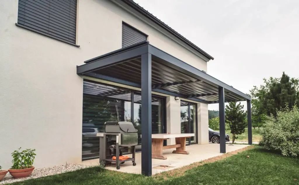 Is a Pergola a Structure (2)