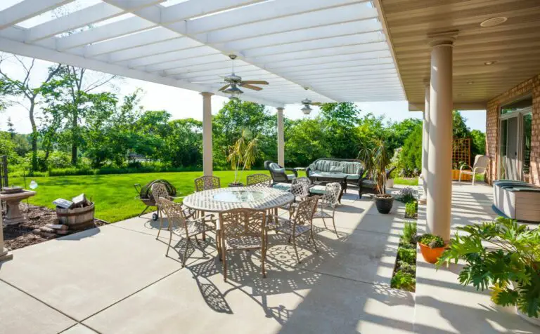 How Long Do Pergolas Last? (Here’s What to Expect)