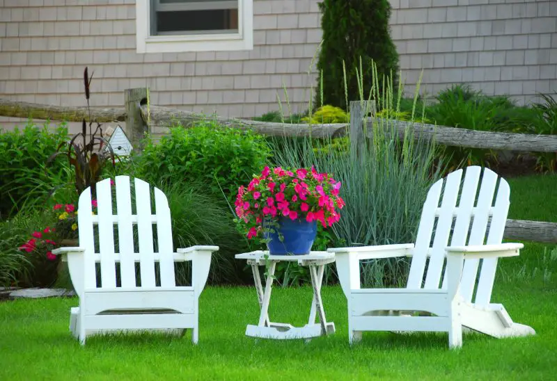 Are Adirondack Chairs Good for Your Back